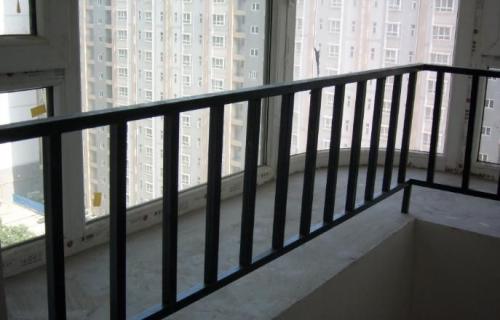 陜西鋅鋼防護(hù)窗